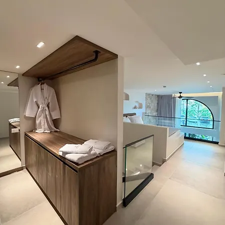 La Onda Luxury Hotel *