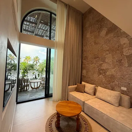 La Onda Luxury Hotel *